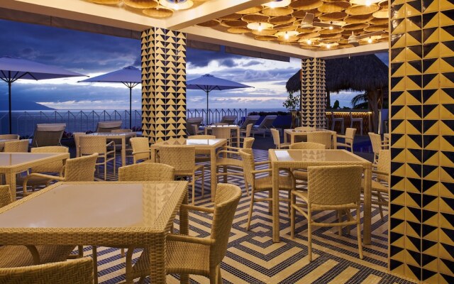 Hotel Boutique Luxury Patio Azul