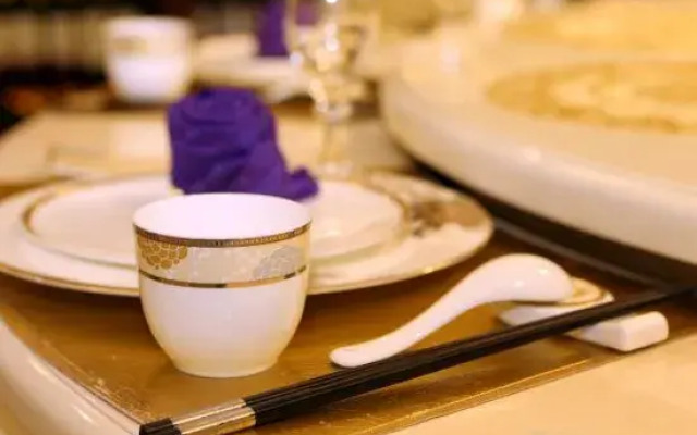 Hua Fu Hotel