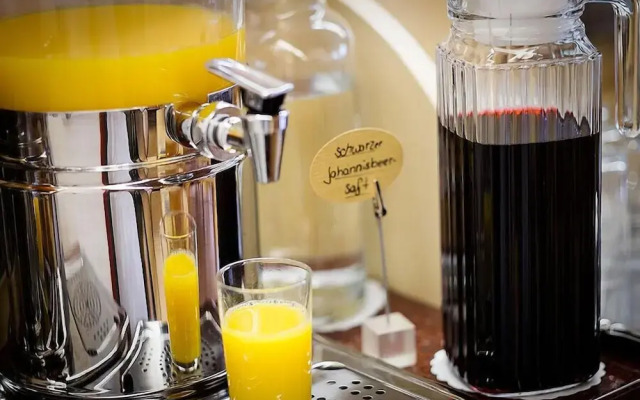 Hotel Am Turm Inh. Carlo Lombardini