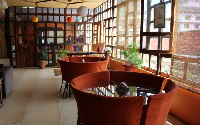 Pedling Hotel