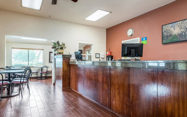 SureStay Hotel by Best Western Wenatchee