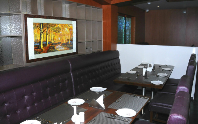 NK Grand Park Hotel