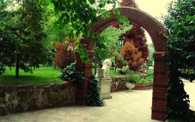 Yalcin Hotel Resort