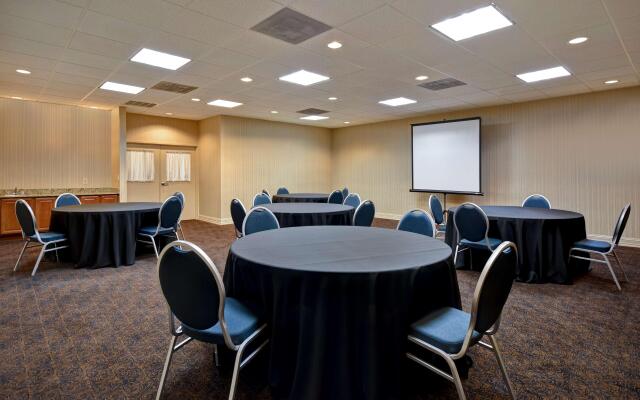 Homewood Suites By Hilton Houston IAH Airport Beltway 8