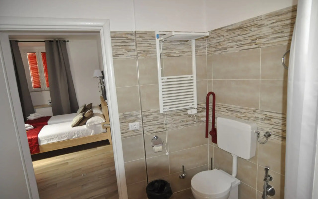 Flatinrome Trastevere Deluxe Rooms