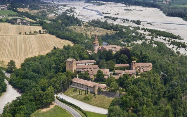 Отель Residenza Torre di San Martino