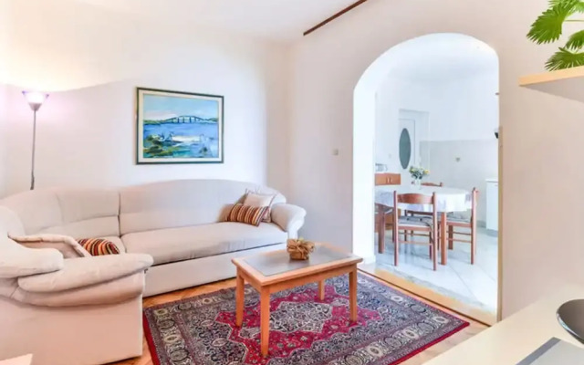 Apartments in House Liveric, in Vir at the Beach