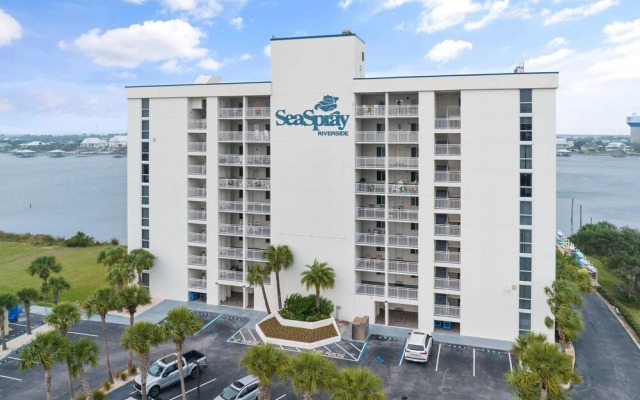 Seaspray Riverside 313