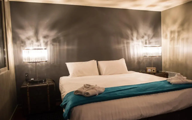 Sullivans Cove Apartments