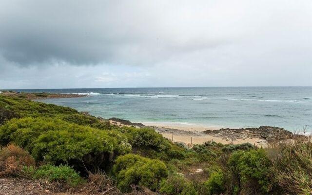 Yallingup Beach Resort