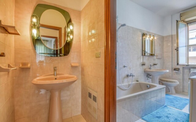 Amazing Apartment in Albenga With Wifi and 2 Bedrooms