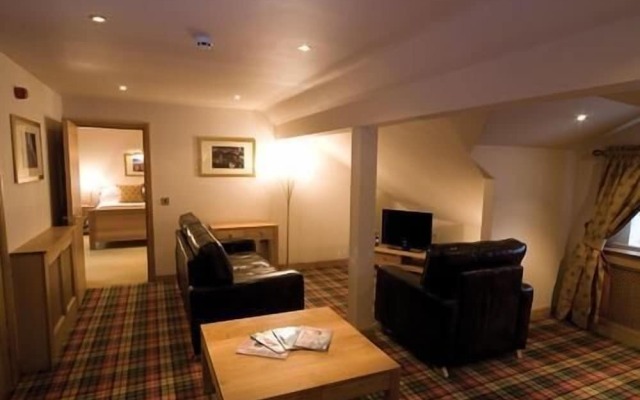 Three Acres Inn & Restaurant