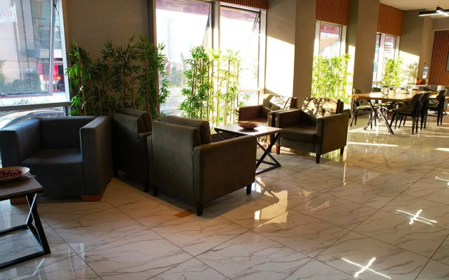 Atacity Hotel