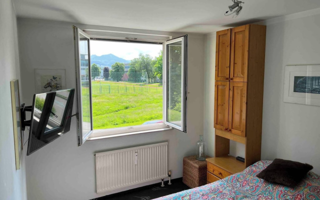 Green Views - 8km From Salzburg City