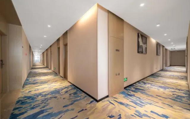 Starway Hotel (Xiamen Tong'an Lehai City Plaza)