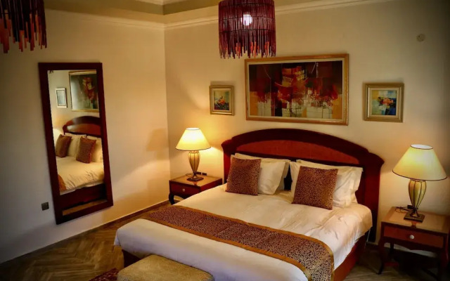 Coastline Resort