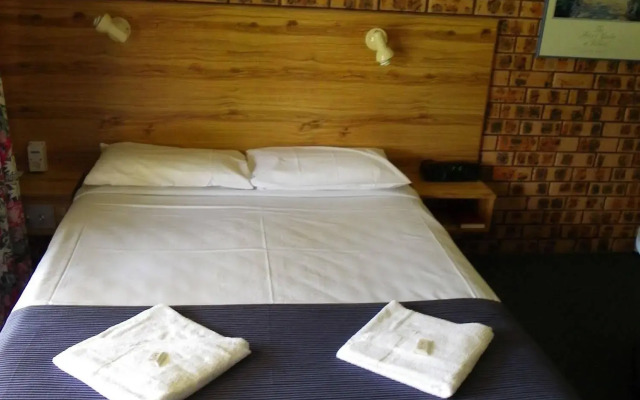 Surfside Resort Motel