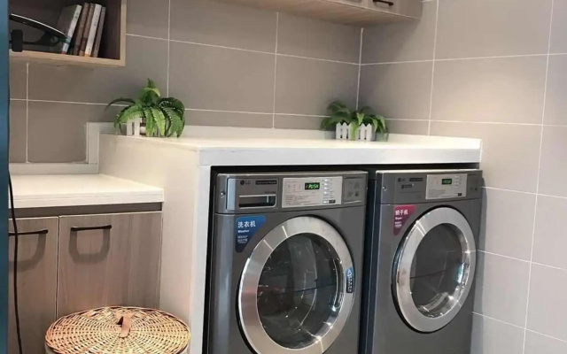 Hanting Hotel Jiuquan Changxing Electrical Equipment Market