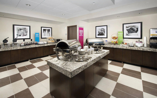 Hampton Inn Washington DC NoMa Union Station