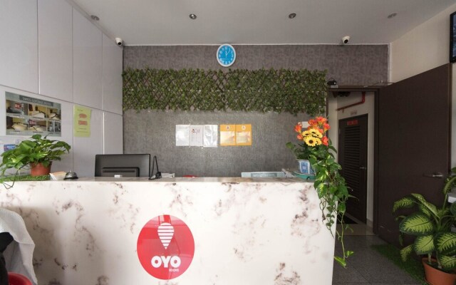 OYO 152 Swiss Cottage Hotel