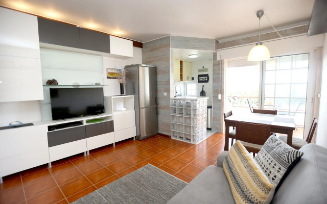 Like-home Sea View Apt