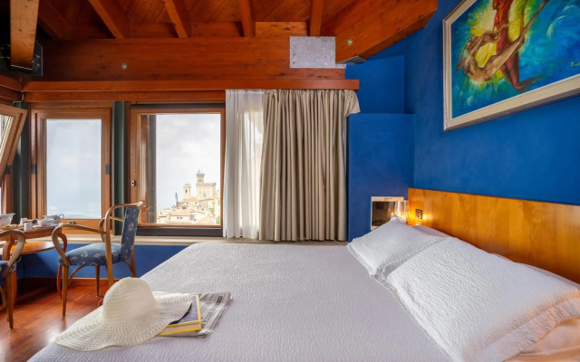 Hotel Cesare
