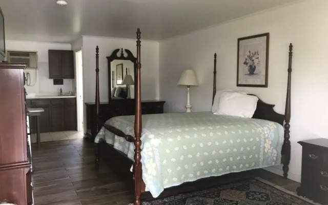 Leola Inn and Suites