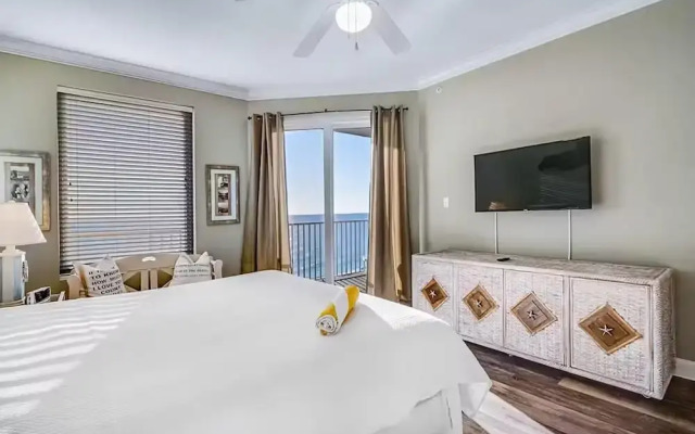 Grandview East 1002