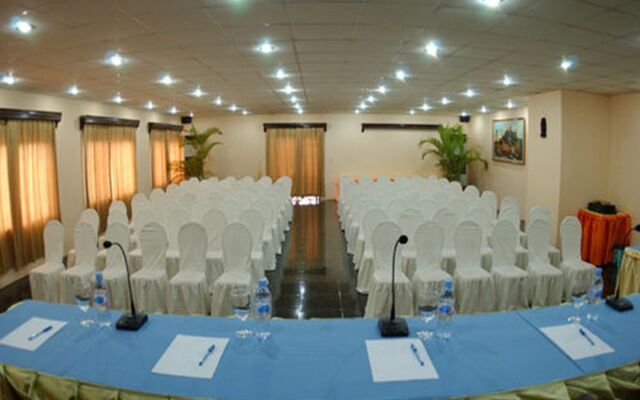 Monoreach Angkor Hotel