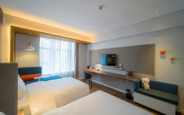 Hengyang Gaoxin Zhixuan Holiday Hotel