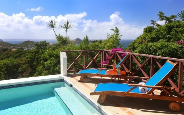 Bella Vista 2 Home by RedAwning