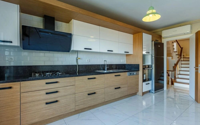 Peaceful Villa With a Garden in Kartepe Near Sapanca