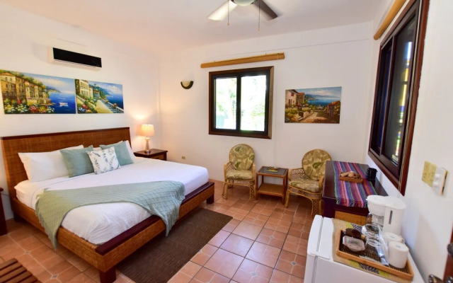 Coconut Row Boutique Hotel