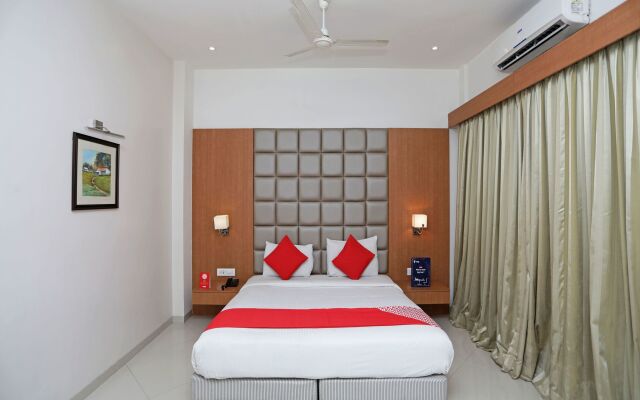 FabHotel Rathi Residency