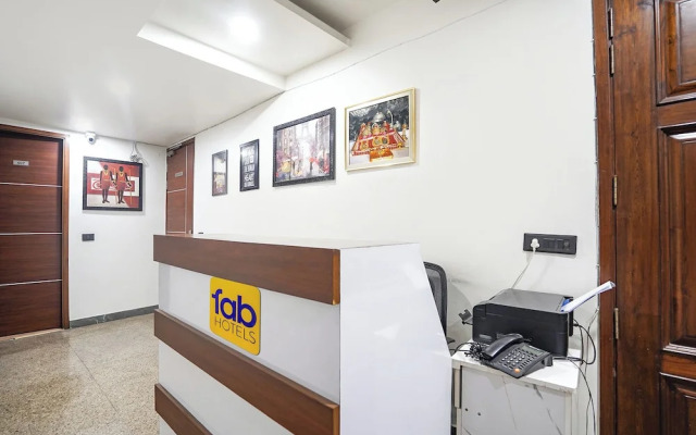 Fabhotel Golden Eye Inn