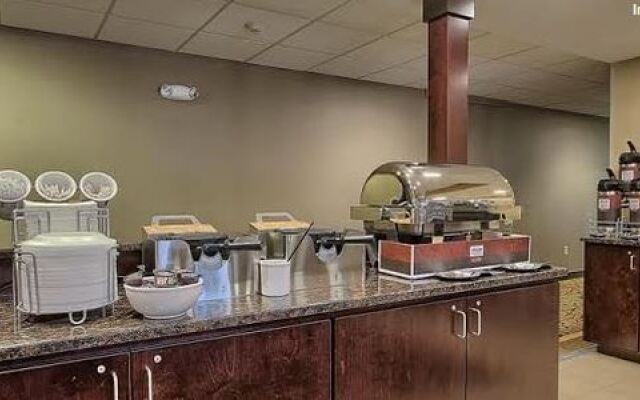 Comfort Inn & Suites Wadsworth