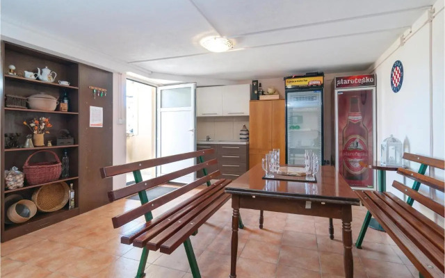 Holiday home Neoric 2