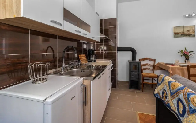 Nice Apartment in Crikvenica With Wifi and 1 Bedrooms