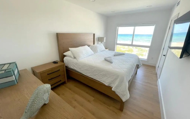 Shore View Hotel
