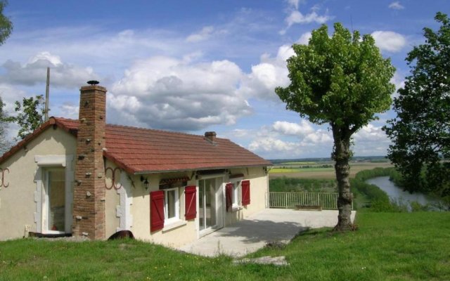 Gîte Monétay-sur-Allier, 3 pièces, 4 personnes - FR-1-489-110