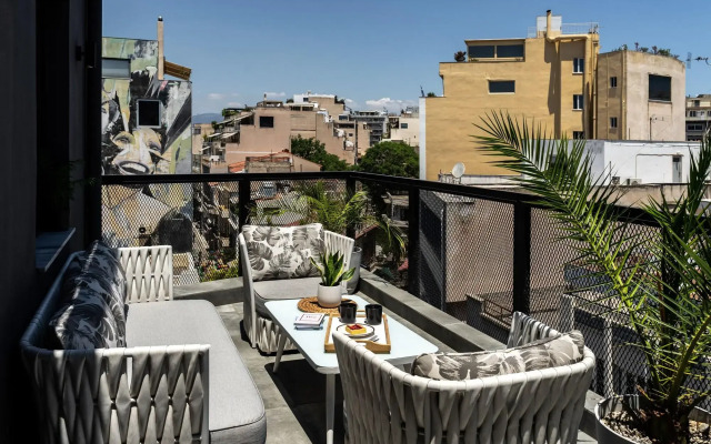 MELO Athens