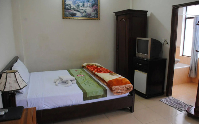 Sunny B Hotel