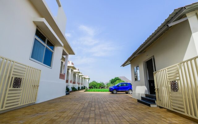 Oyo 41066 Brahma Farm Stays