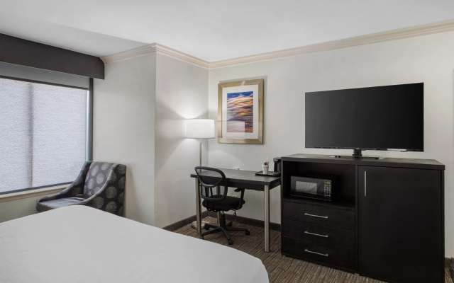Best Western Webster Hotel, Nasa