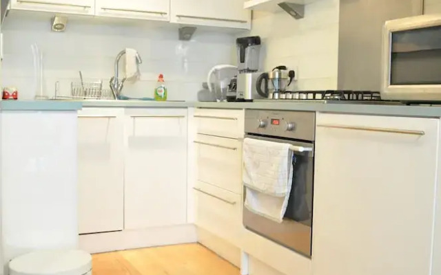 Studio Apartment Close to Hyde Park