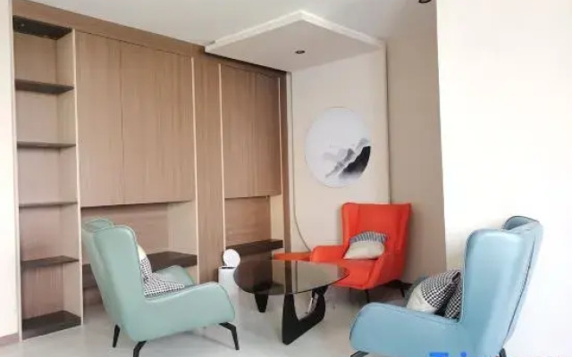 YiHe E-sports Chain Hotel (Nanchang Bayi Square People's Park Branch)