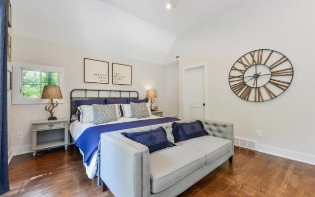 Lake Trail Treehouse