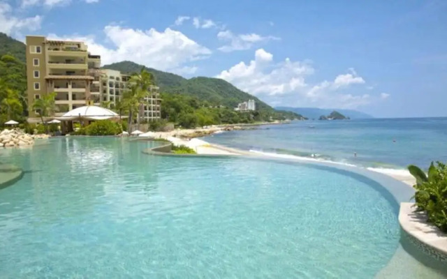 3BD Garza Blanca Oceanview Luxurious Resort