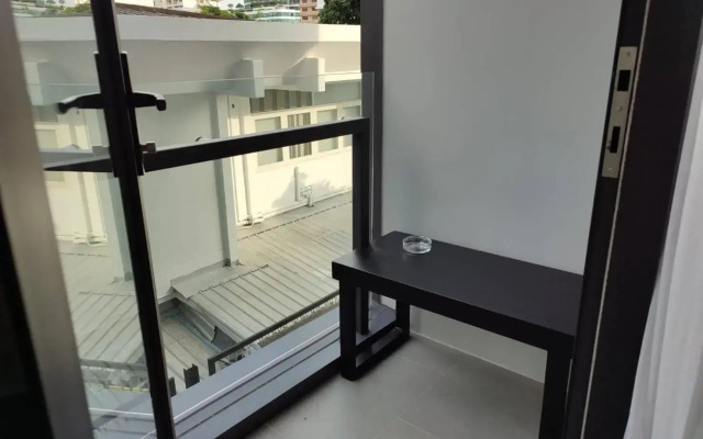 ashley hotel bkk