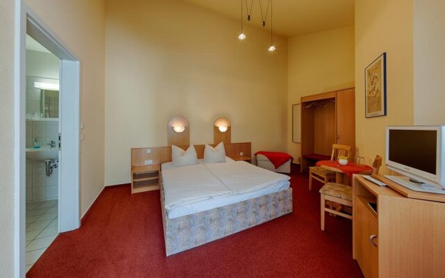 Hotel-Pension Lender